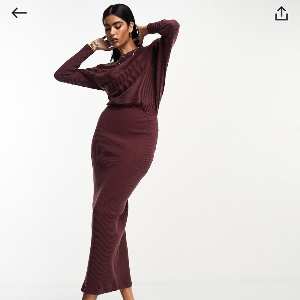 Fallen shoulder ribbed sweater dress